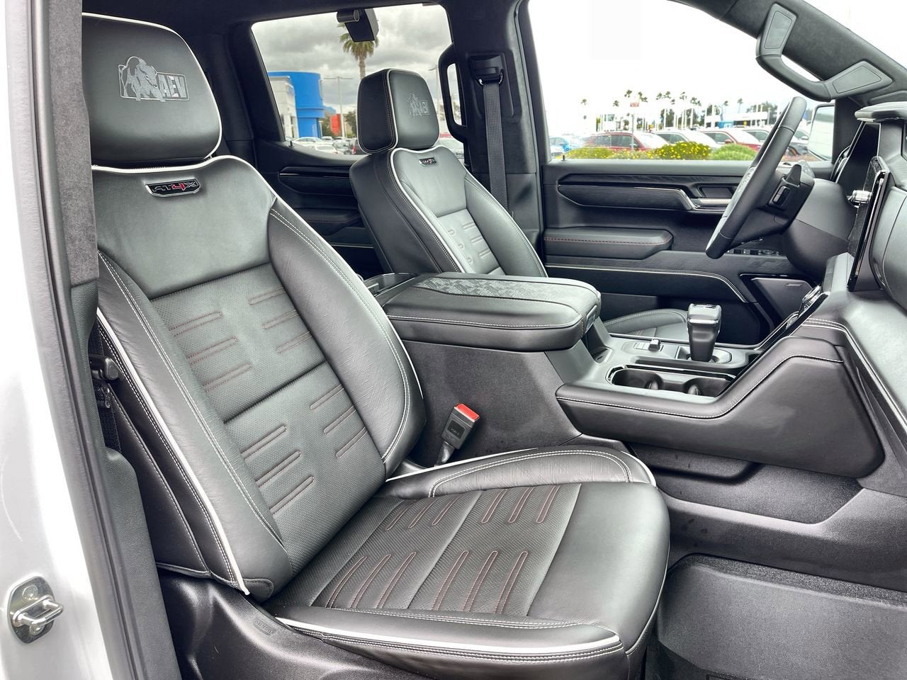 2024 GMC Sierra 1500 AT4X