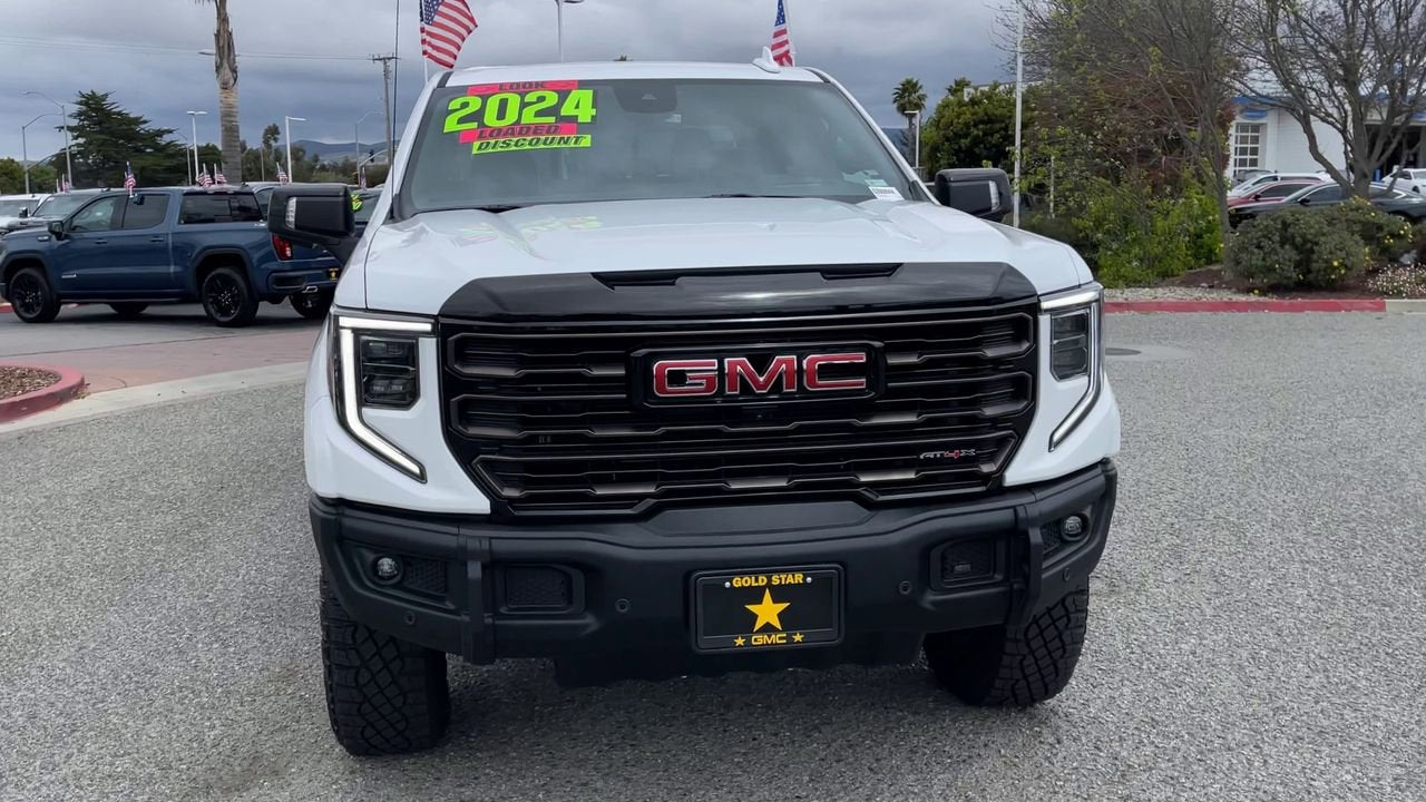 2024 GMC Sierra 1500 AT4X