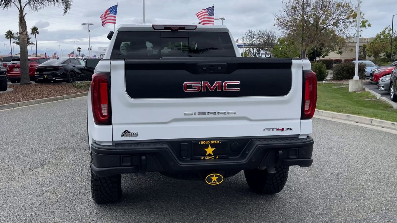 2024 GMC Sierra 1500 AT4X