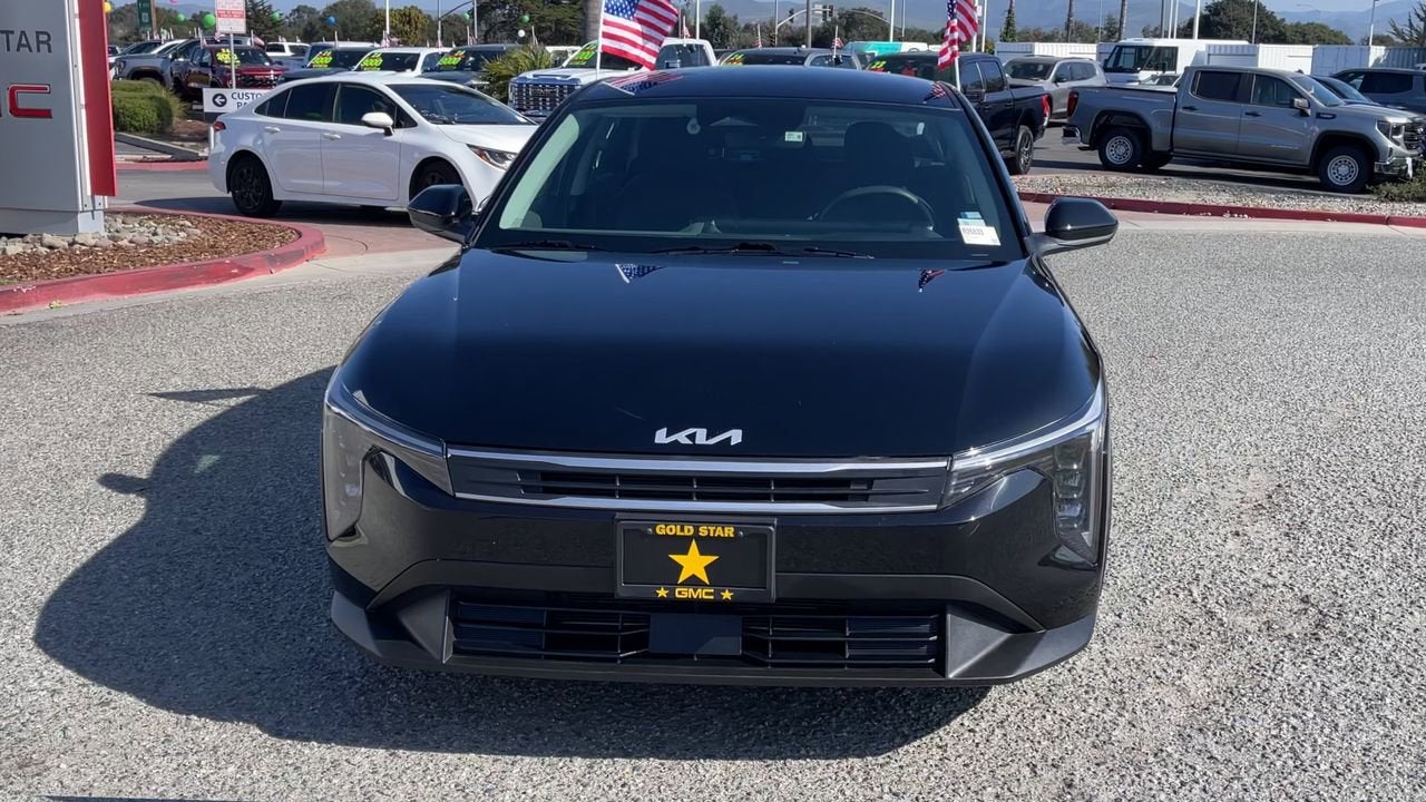2025 Kia K4 LXS