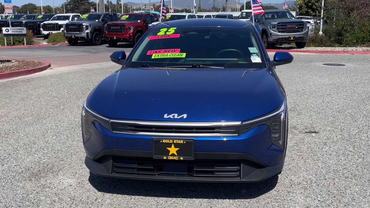 2025 Kia K4 LXS