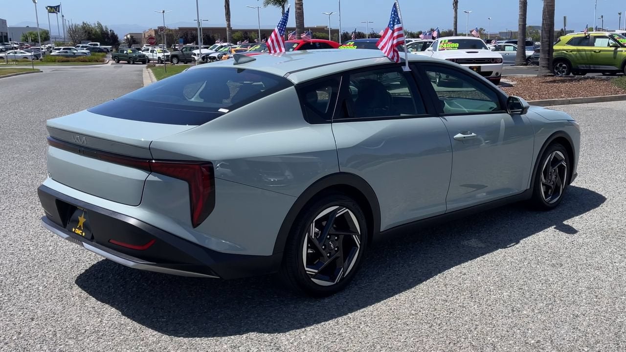 2025 Kia K4 EX