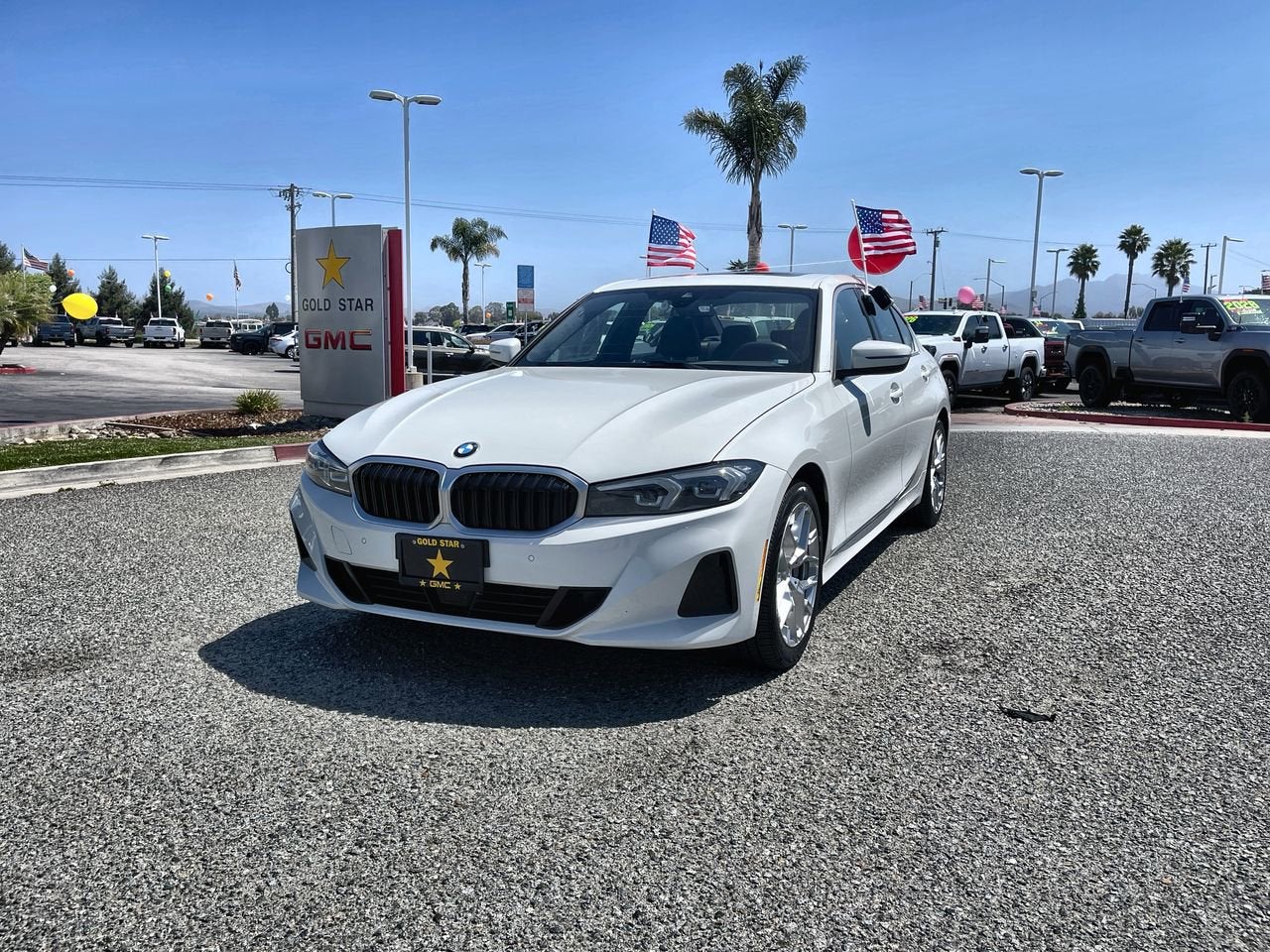 2025 BMW 3 Series 330i Sedan's photo