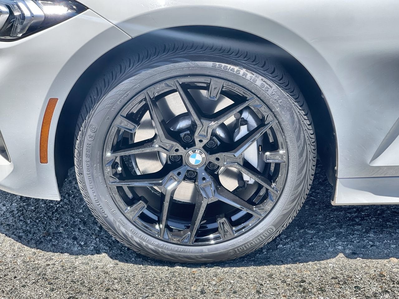 2025 BMW 3 Series 330i