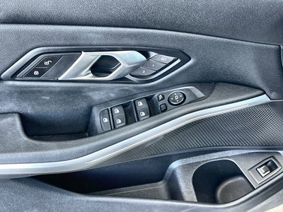 2025 BMW 3 Series 330i