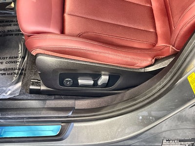 2023 BMW 3 Series 330i