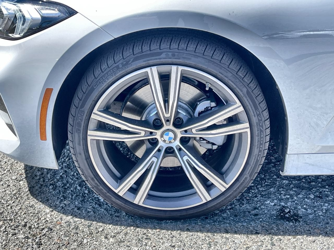 2023 BMW 3 Series 330i