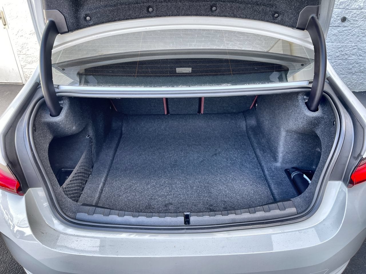 2023 BMW 3 Series 330i