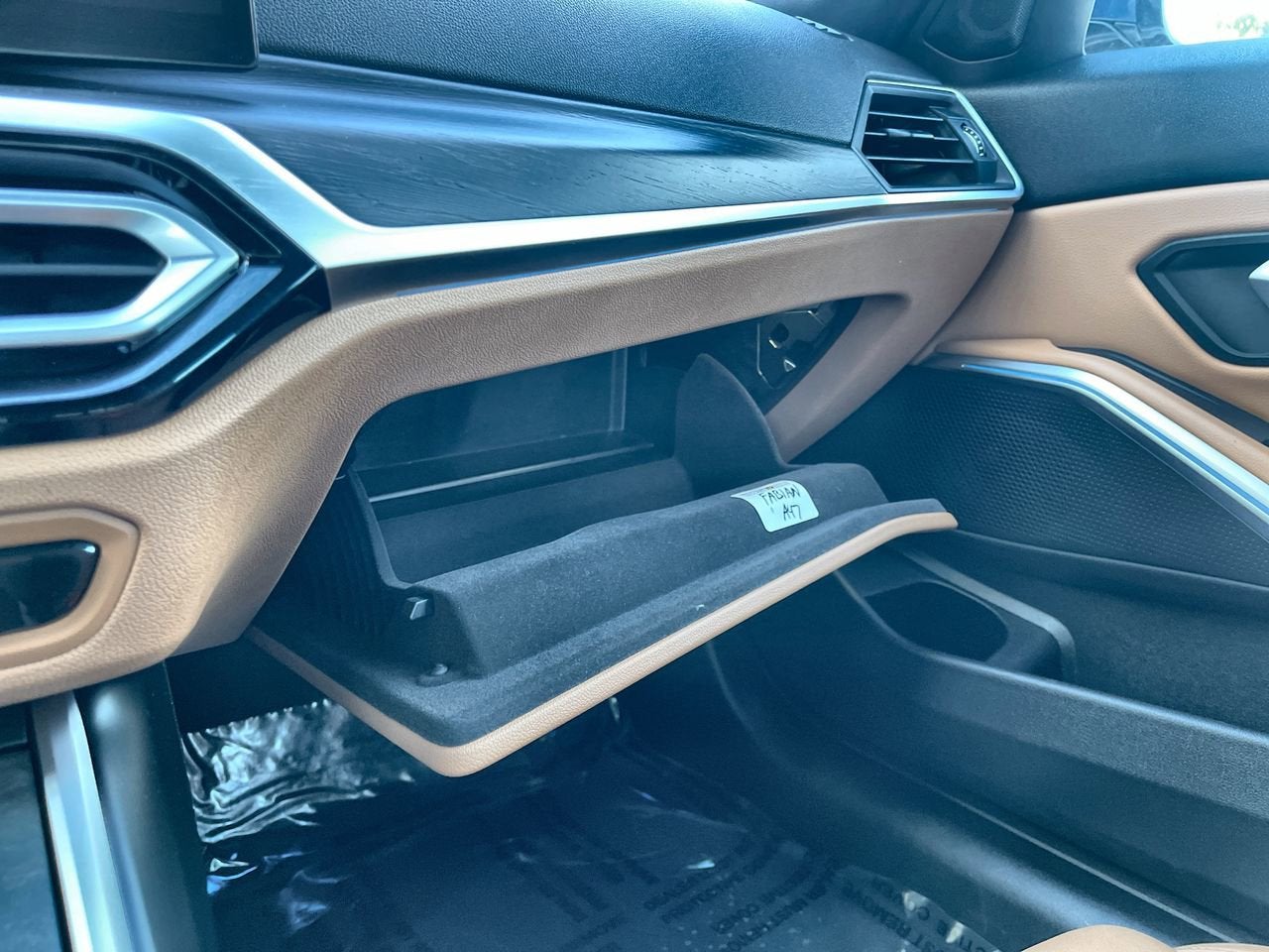 2024 BMW 3 Series 330i