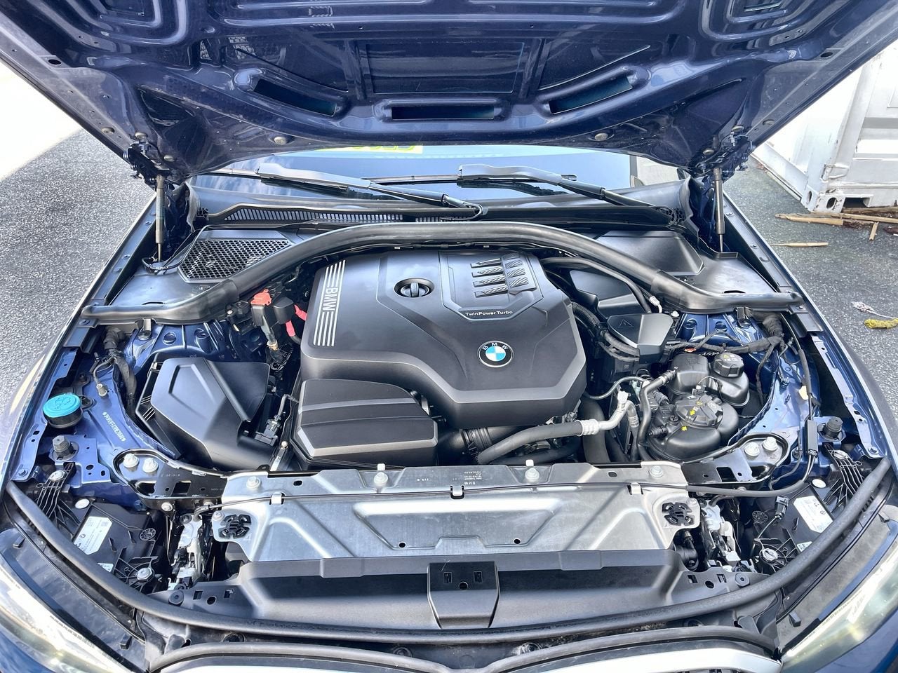 2024 BMW 3 Series 330i