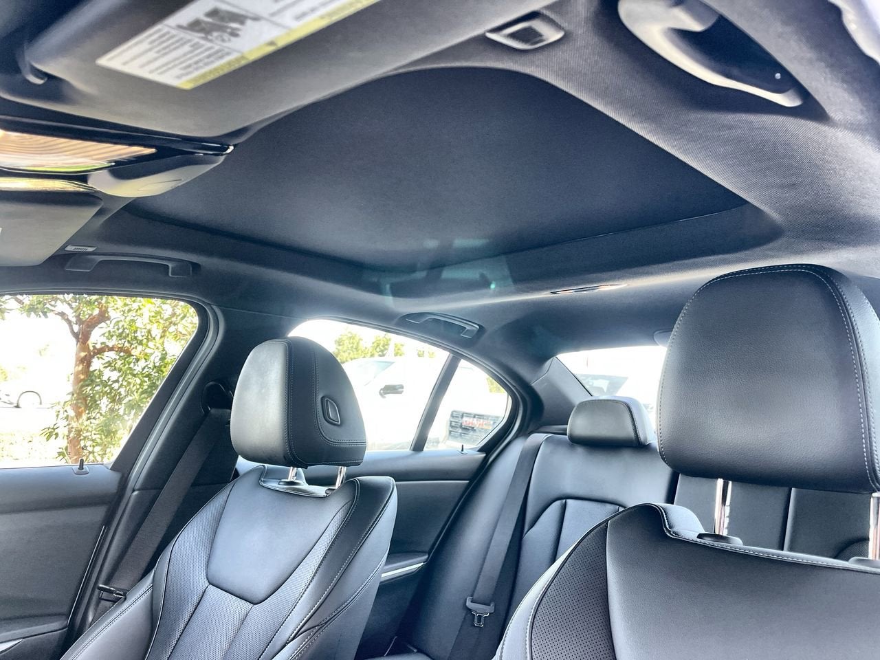 2025 BMW 3 Series 330i xDrive