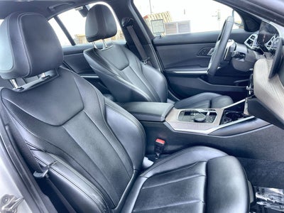 2025 BMW 3 Series 330i xDrive