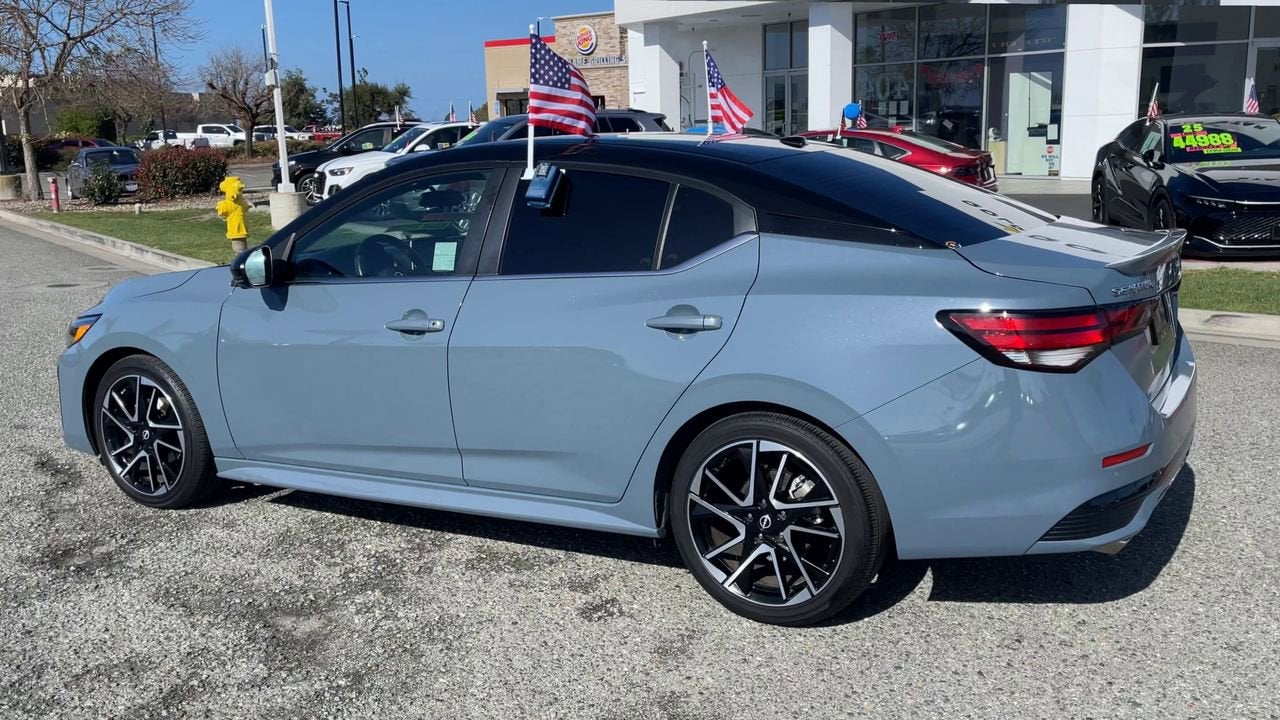 2025 Nissan Sentra SR