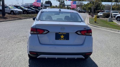 2024 Nissan Versa SR