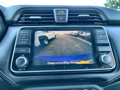 2021 Nissan Versa SR