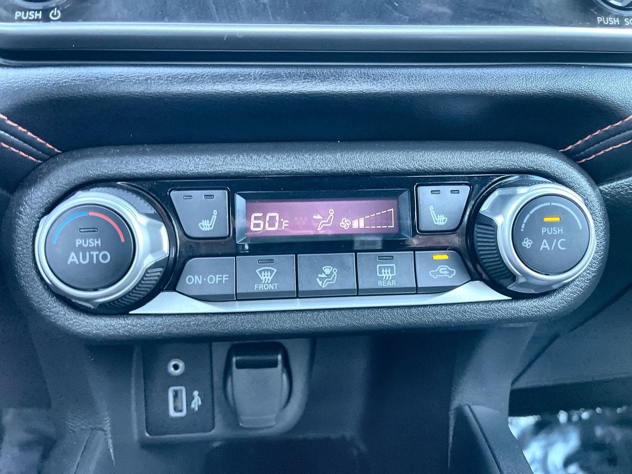 2021 Nissan Versa SR