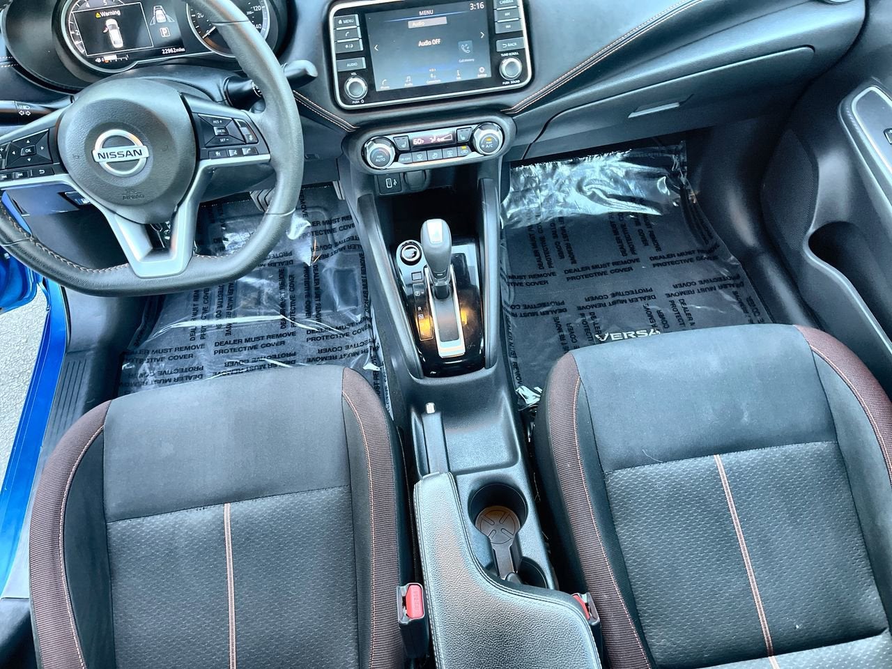 2021 Nissan Versa SR