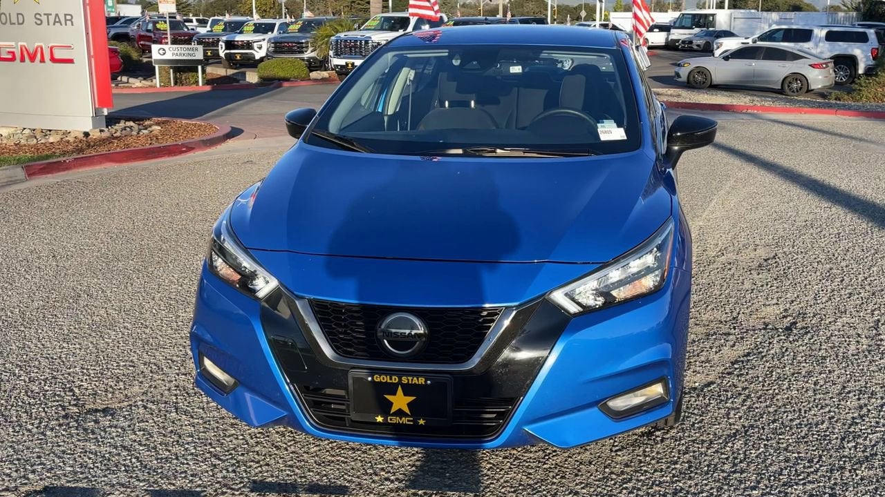 2021 Nissan Versa SR
