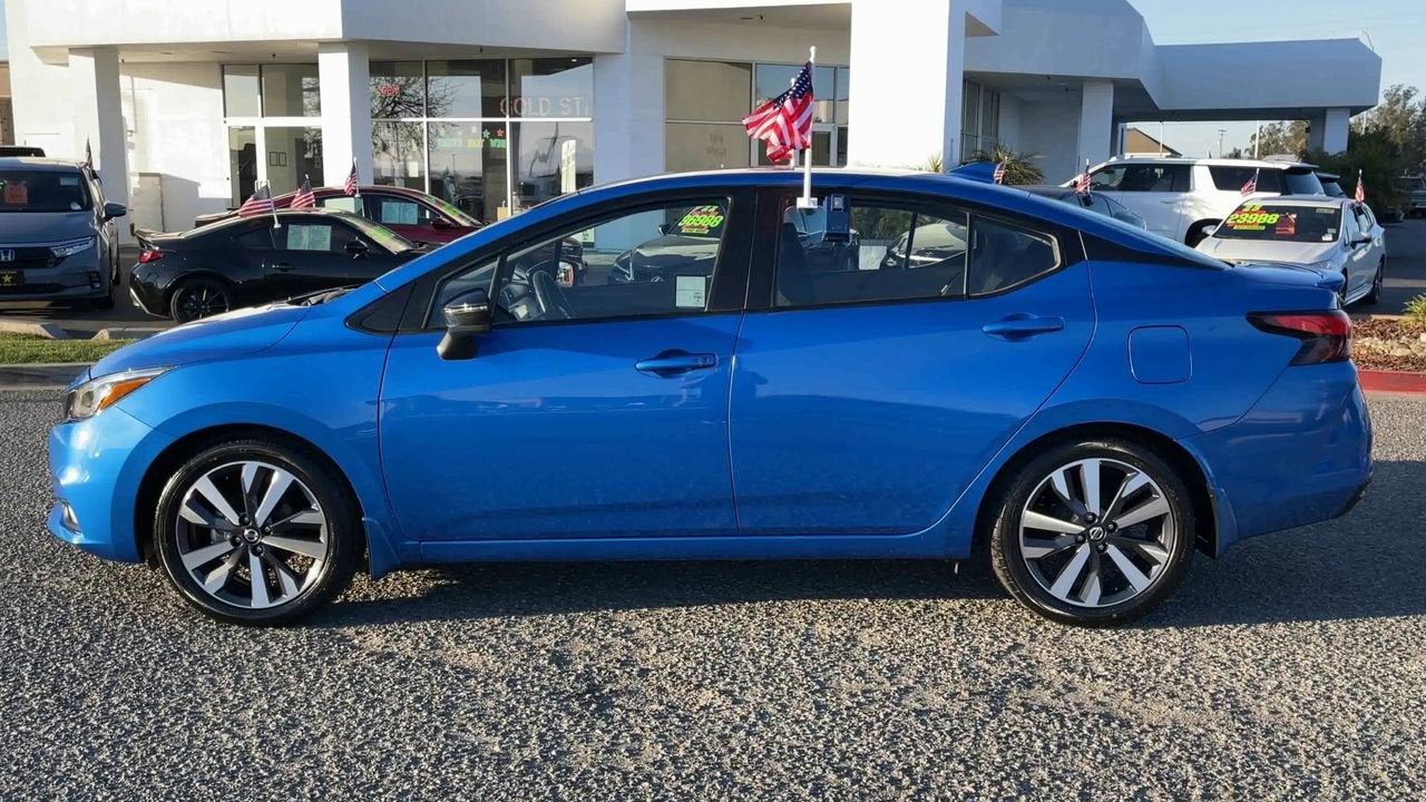 2021 Nissan Versa SR