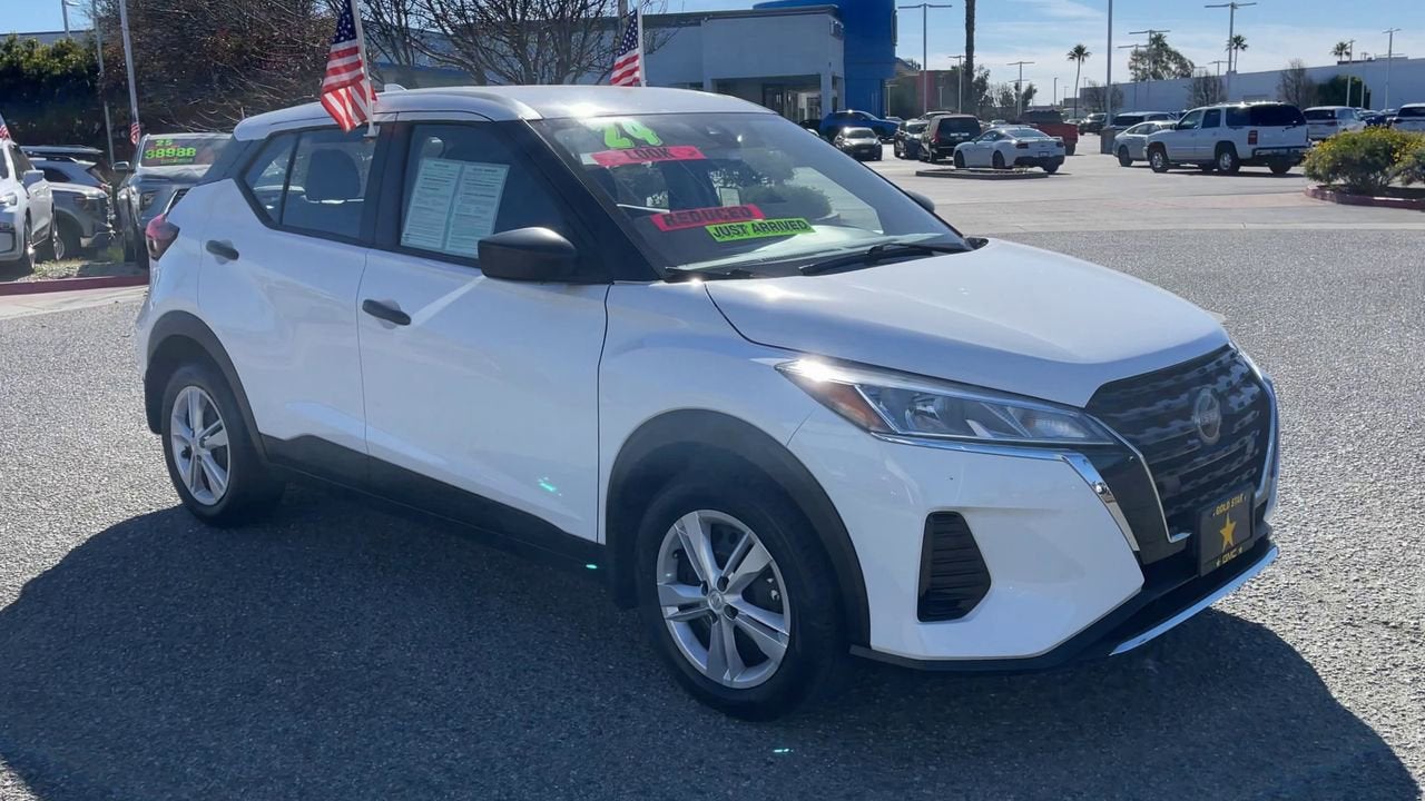 2024 Nissan Kicks S