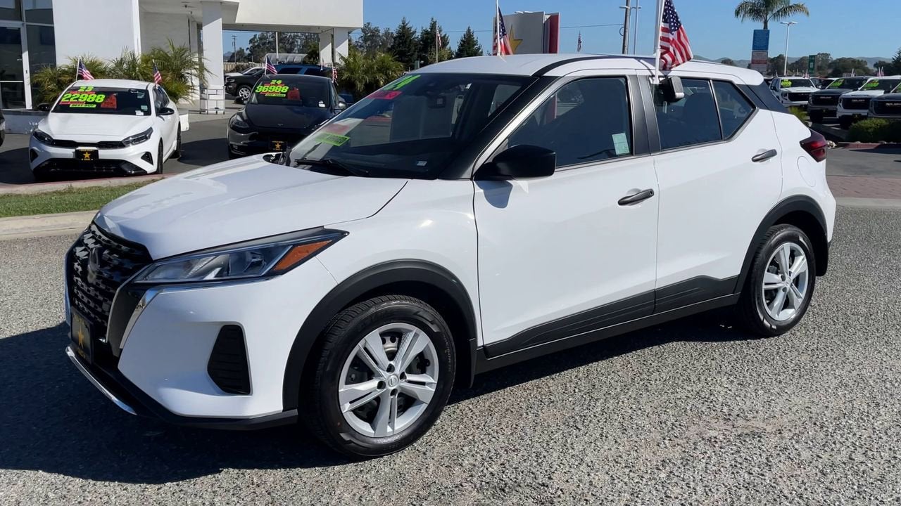 2024 Nissan Kicks S
