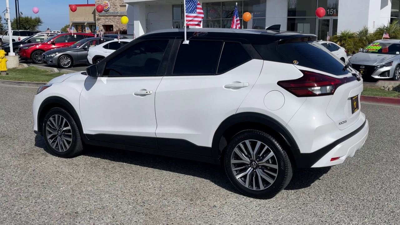 2023 Nissan Kicks SV