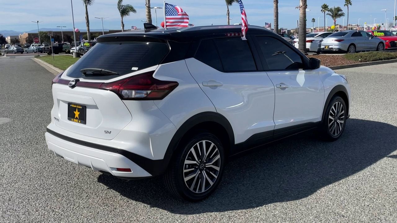 2023 Nissan Kicks SV