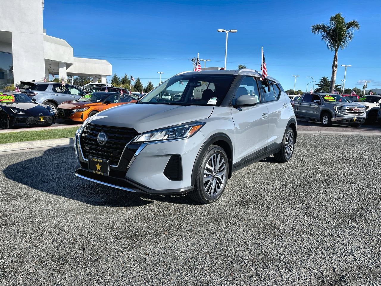 2024 Nissan Kicks SV