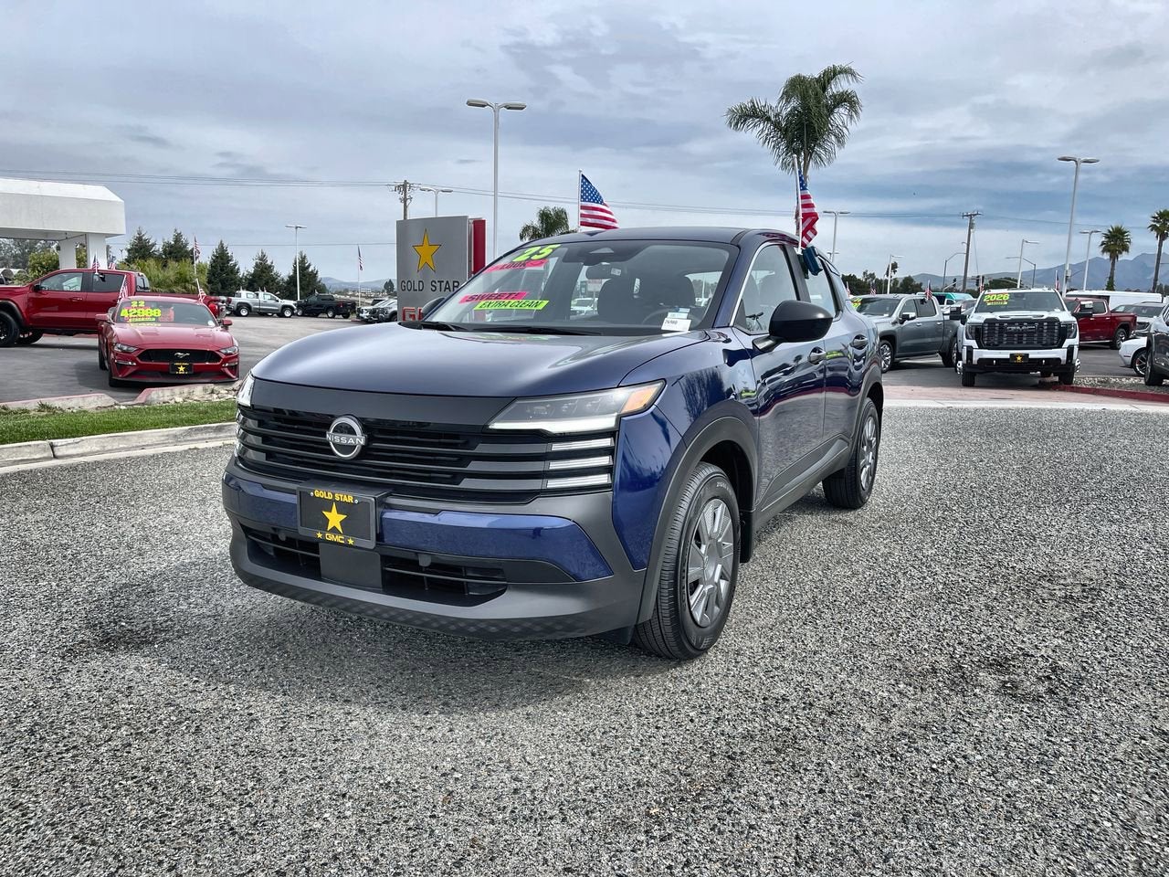 2025 Nissan Kicks S AWD