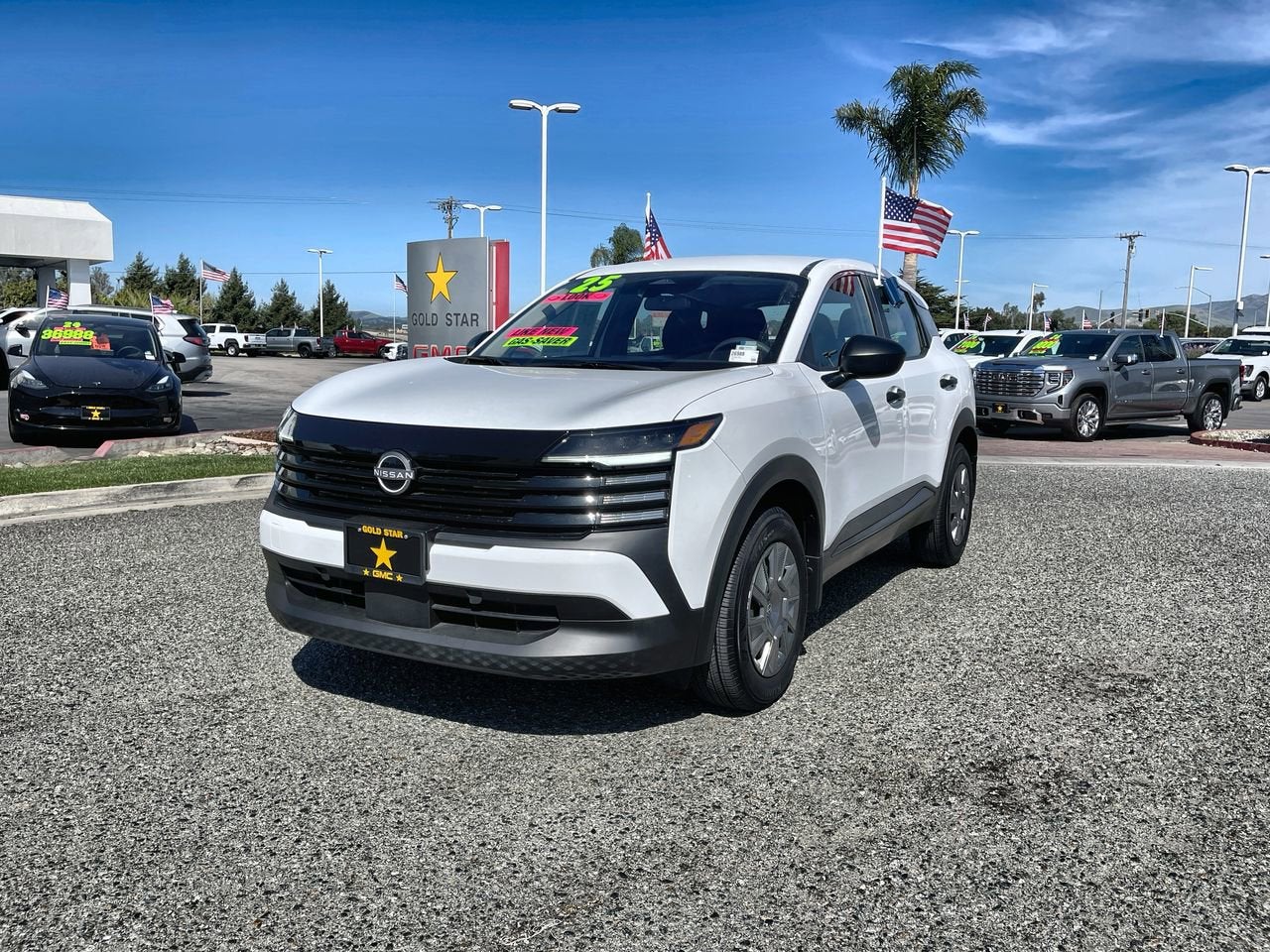 2025 Nissan Kicks S AWD