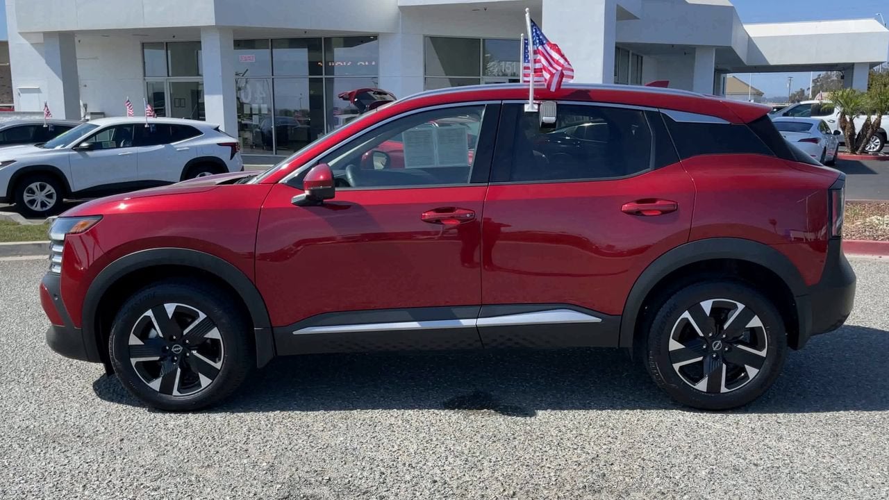 2025 Nissan Kicks SR