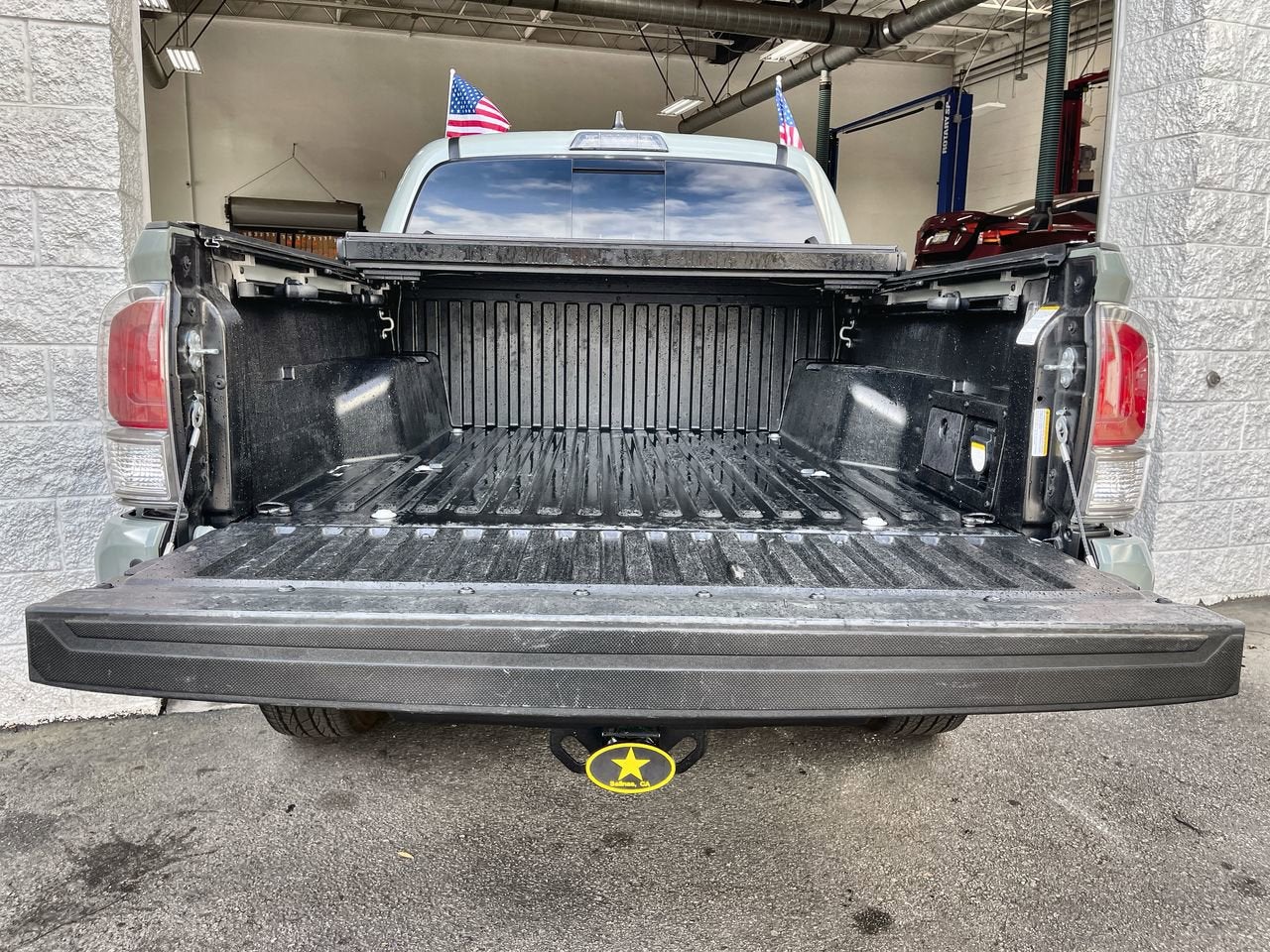 2023 Toyota Tacoma 2WD SR5