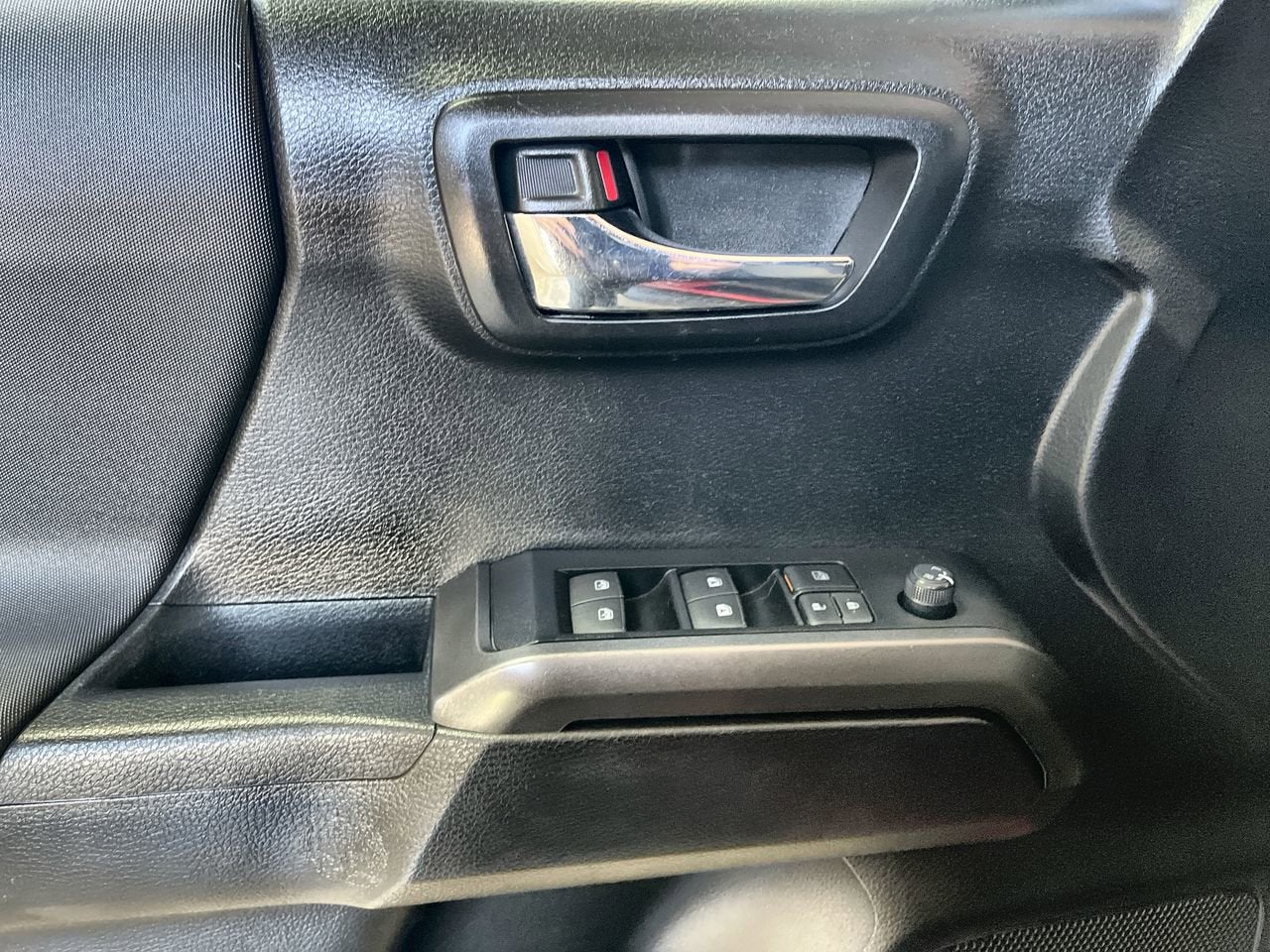 2021 Toyota Tacoma 4WD SR