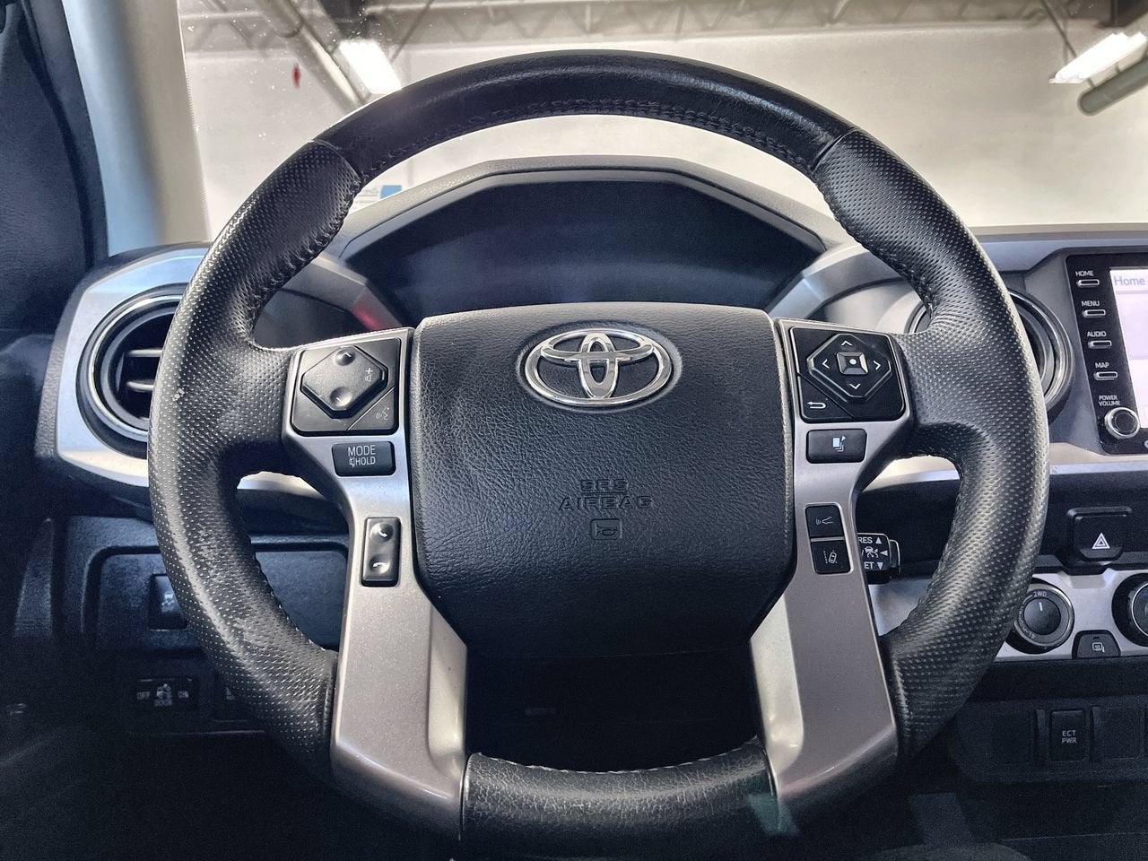2022 Toyota Tacoma 4WD SR