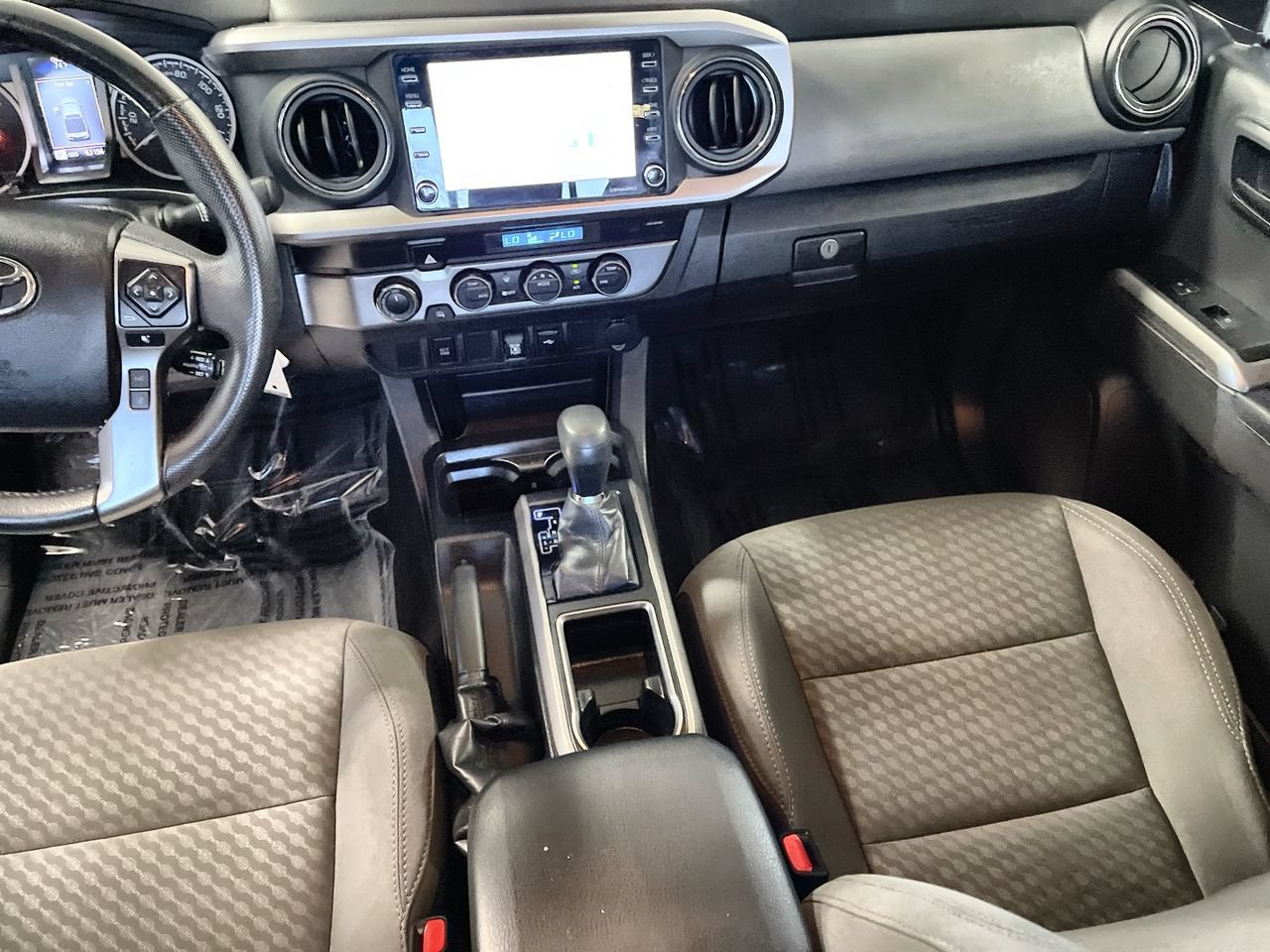 2022 Toyota Tacoma 4WD SR