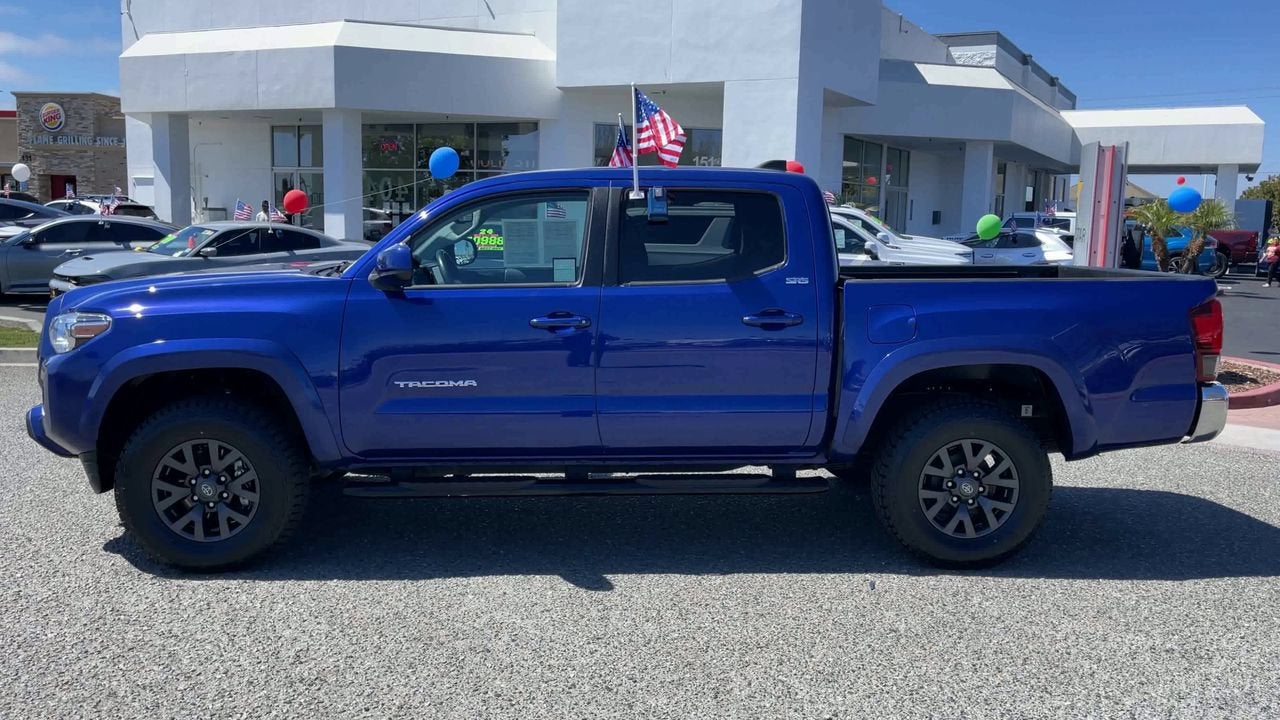 2022 Toyota Tacoma 4WD SR