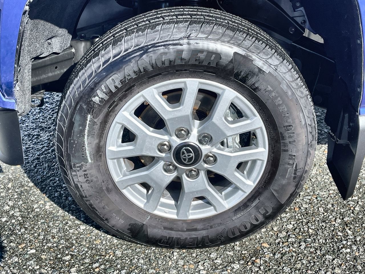 2025 Toyota Tacoma 2WD SR5