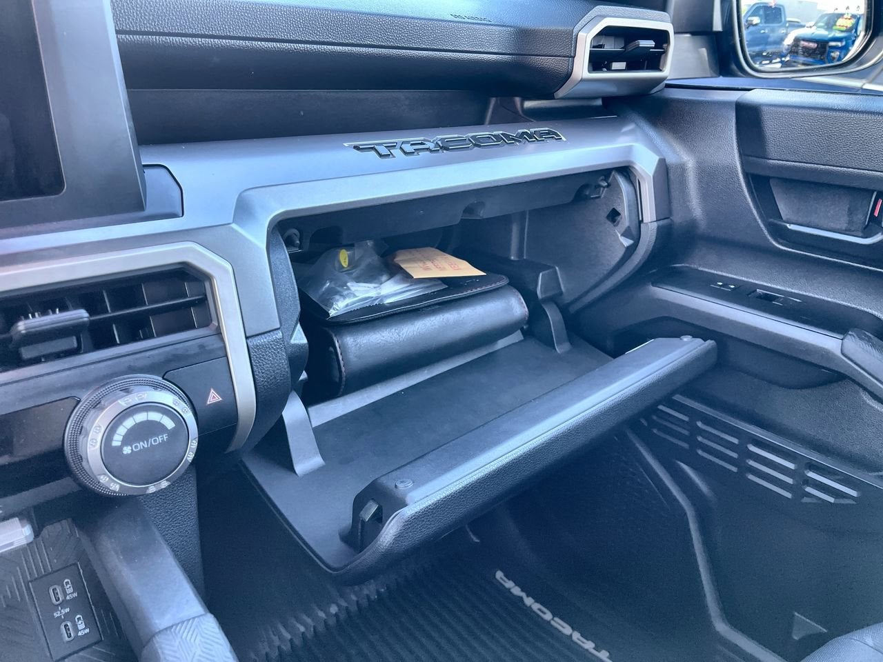 2025 Toyota Tacoma 2WD SR5