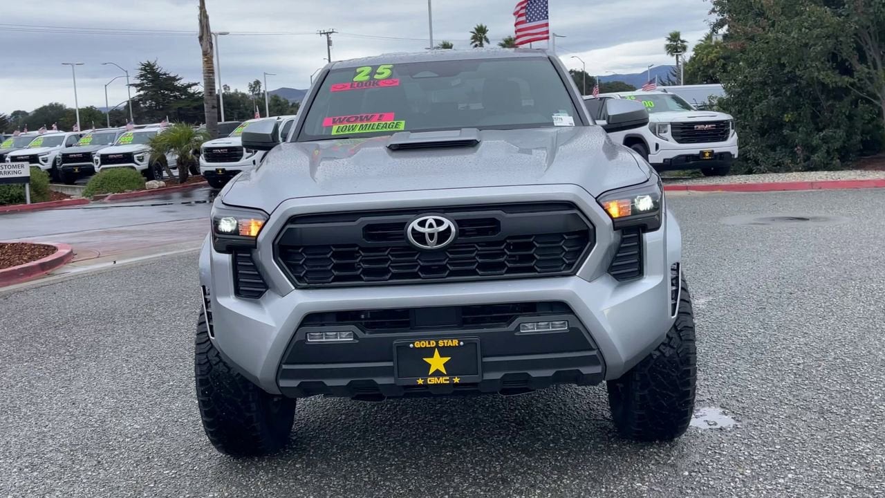 2025 Toyota Tacoma 2WD SR5