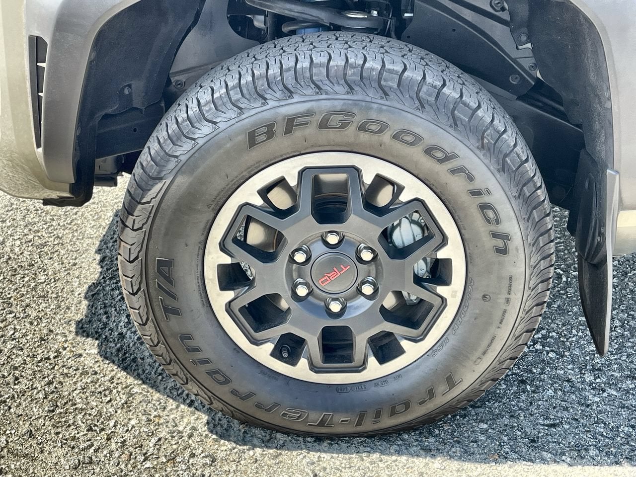 2024 Toyota Tacoma 4WD SR5
