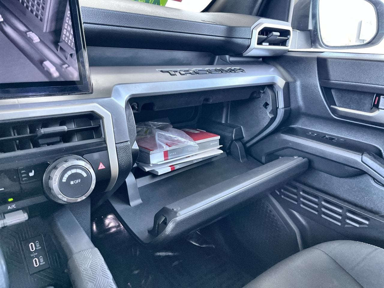 2024 Toyota Tacoma 4WD SR5