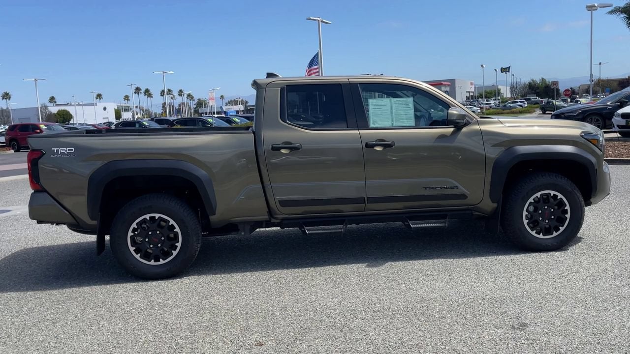 2024 Toyota Tacoma 4WD SR5