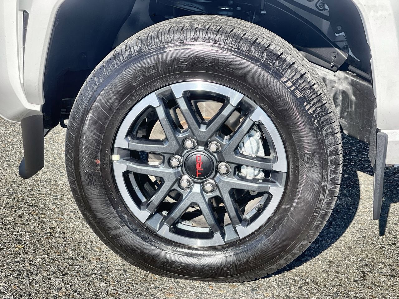 2024 Toyota Tacoma 4WD SR5