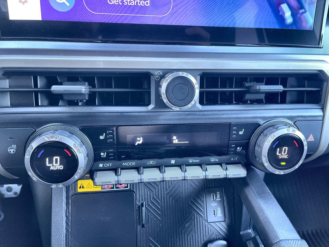 2024 Toyota Tacoma 4WD SR5