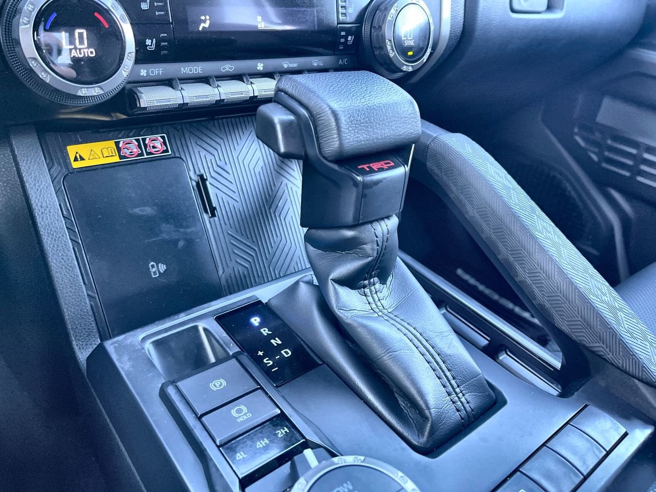 2024 Toyota Tacoma 4WD SR5