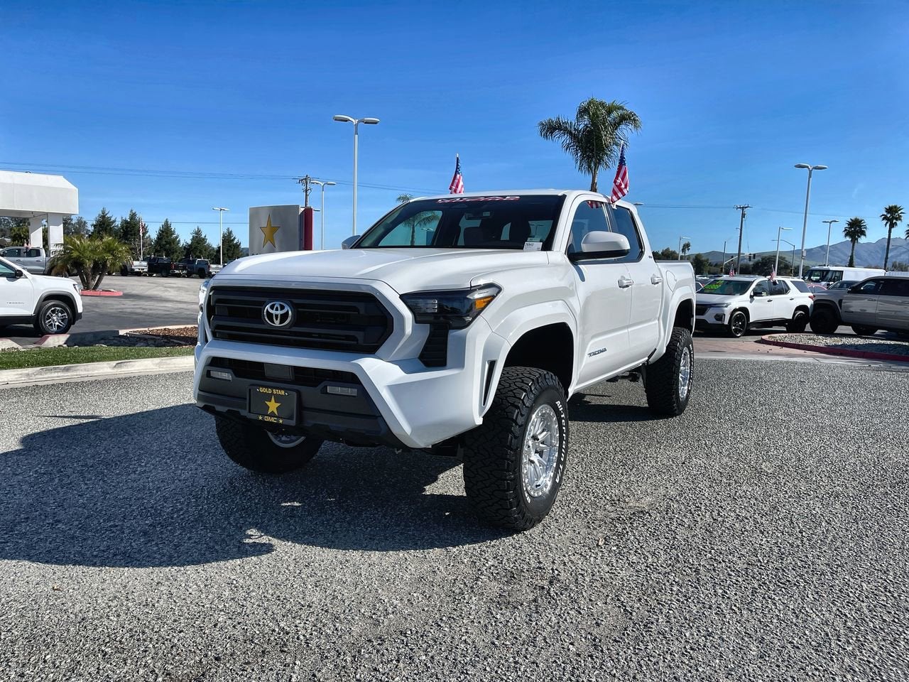 2026 Toyota Tacoma 4WD SR5