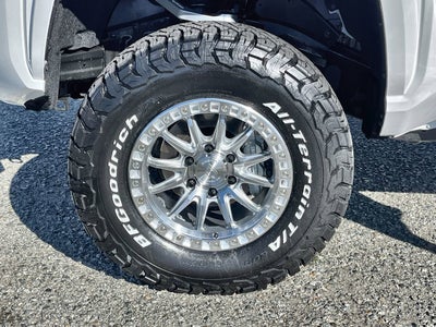 2026 Toyota Tacoma 4WD SR5