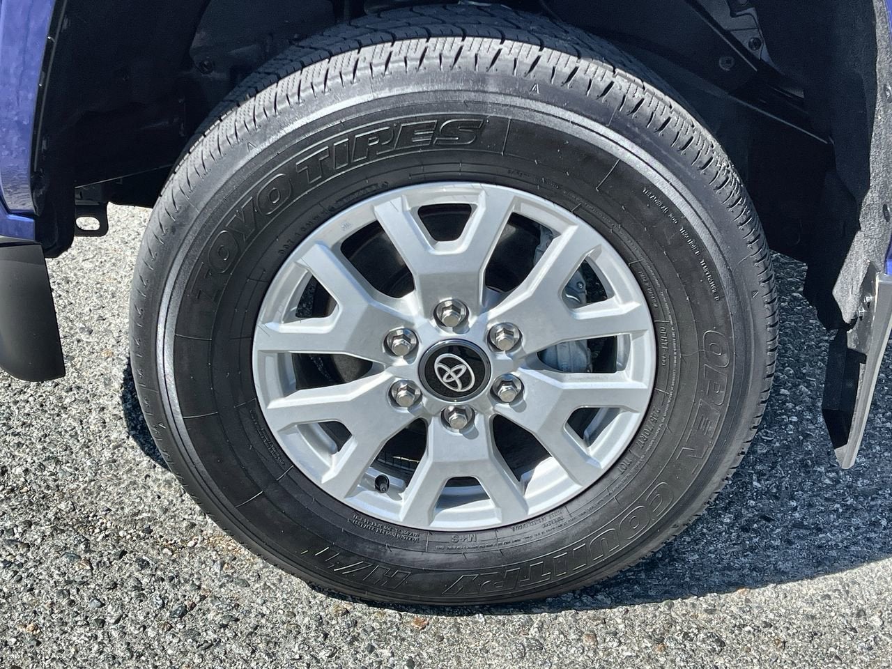 2024 Toyota Tacoma 4WD SR5