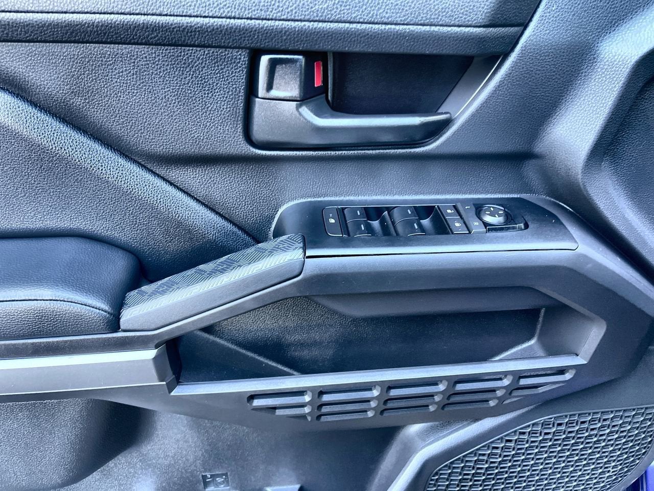 2024 Toyota Tacoma 4WD SR5