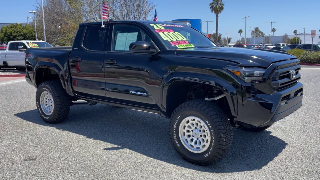 2026 Toyota Tacoma 4WD SR5